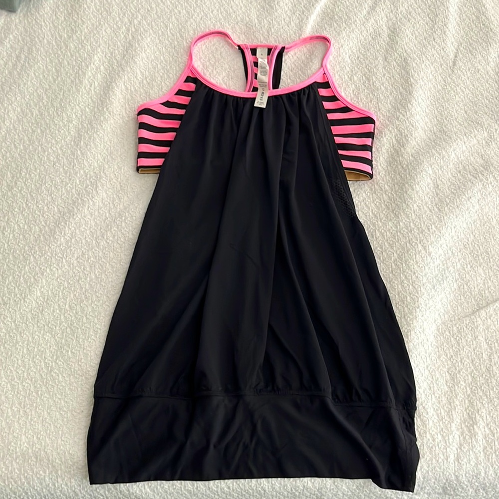 Women’s Lululemon Athletics tank top
